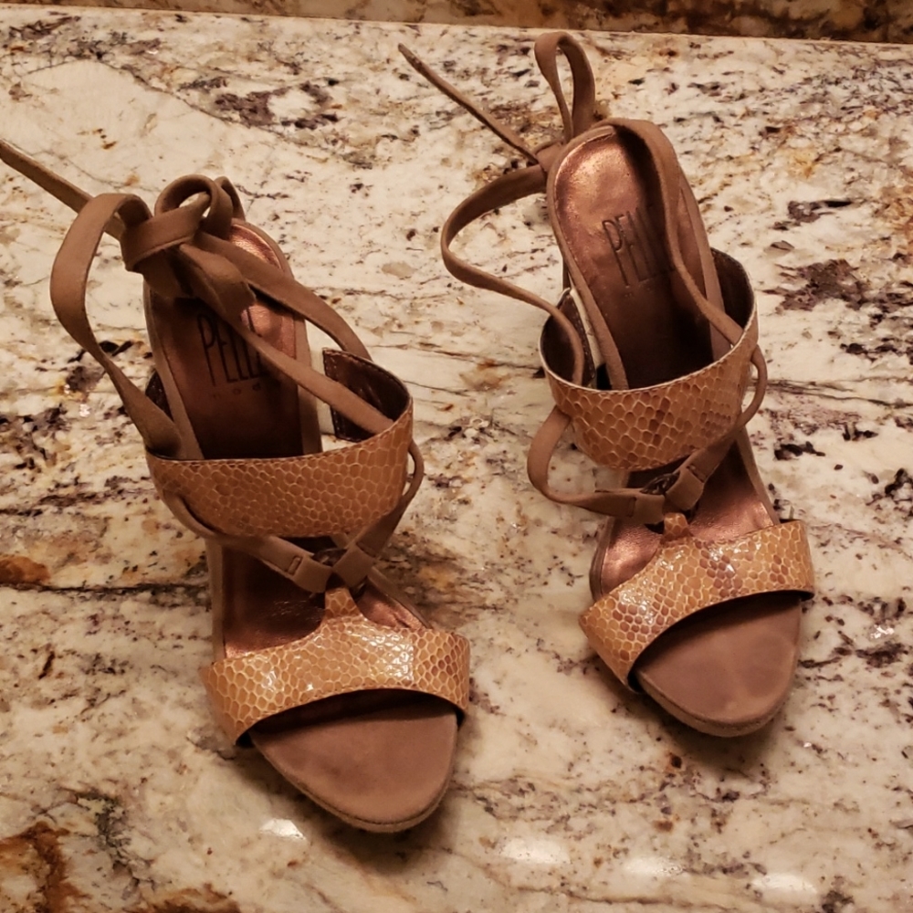 Pelle Moda Strappy Wooden Heels
